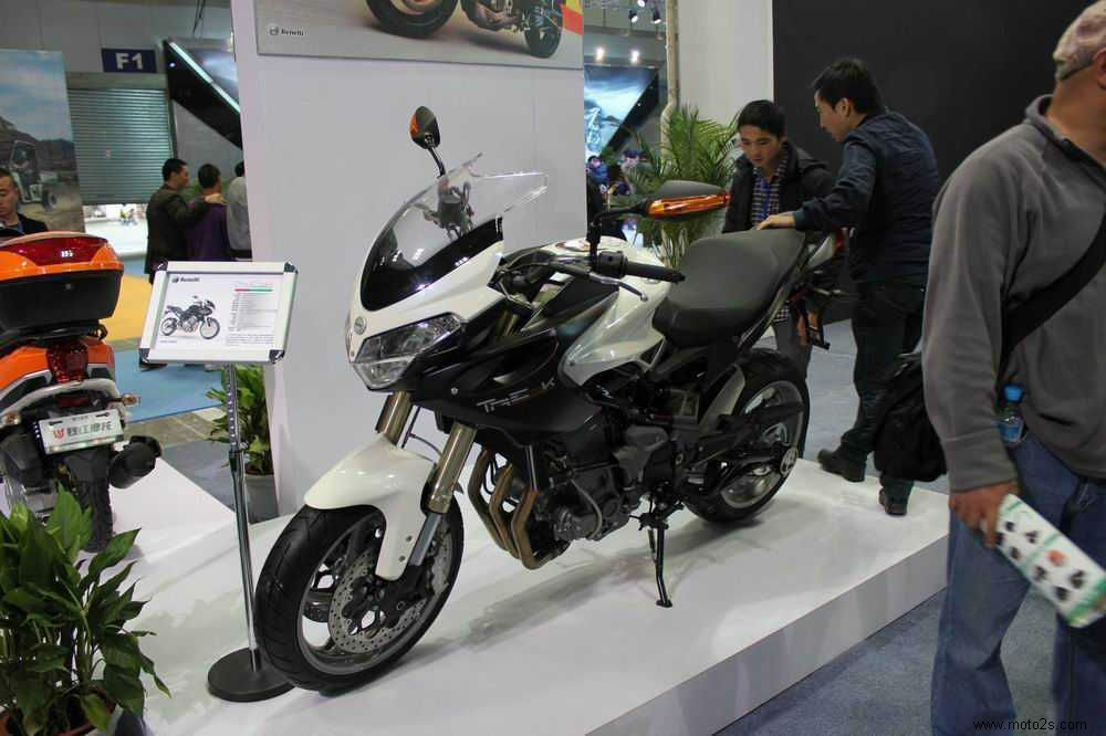  Tre 899K