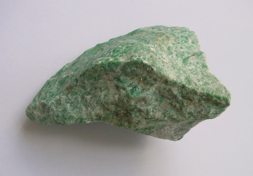Ferro-aktinolite-Tremolite_Series_(Variety_Nephrite)-329530